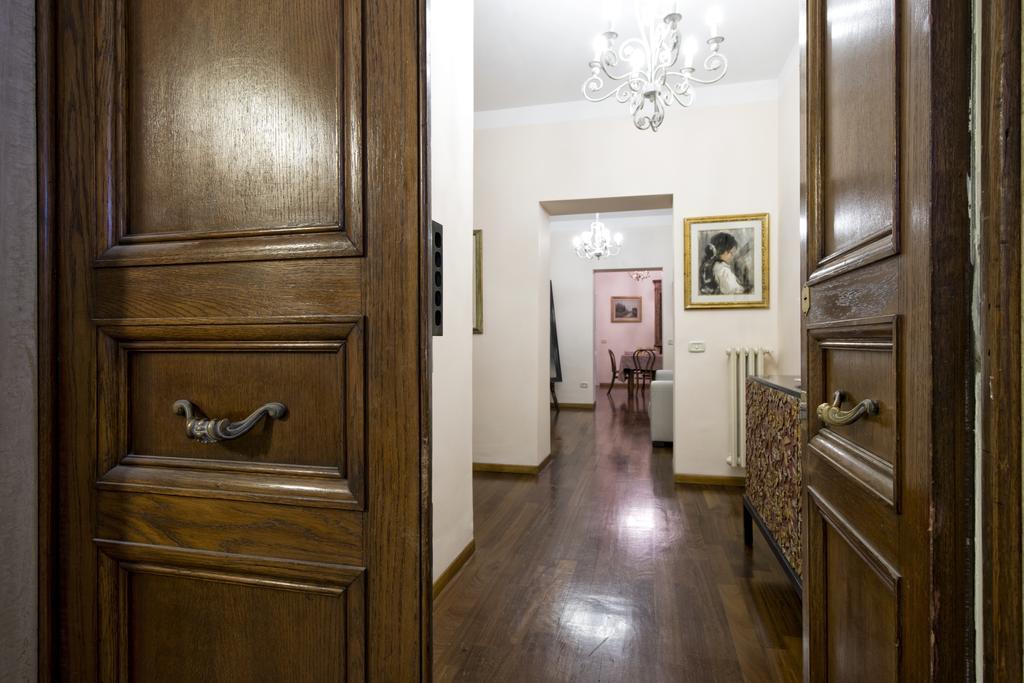 Fontana De Trevi Apartment Rom Rum bild
