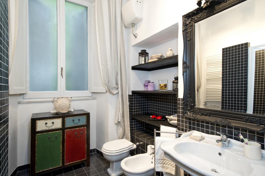 Fontana De Trevi Apartment Rom Rum bild