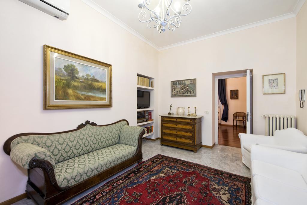 Fontana De Trevi Apartment Rom Rum bild